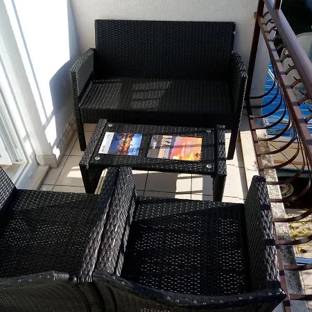 Mladen Apartman Za Obitelj Apartment *